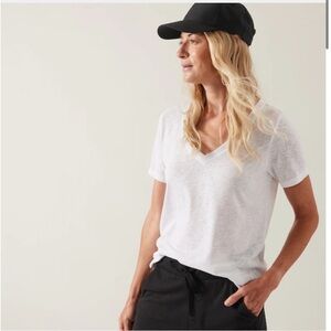 NWT Athleta Breezy Scoop V Neck Tee Modal Tencel Blend Relaxed Fit White Size XL